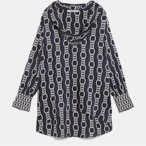 Zara Navy and White Chain Print Blouse